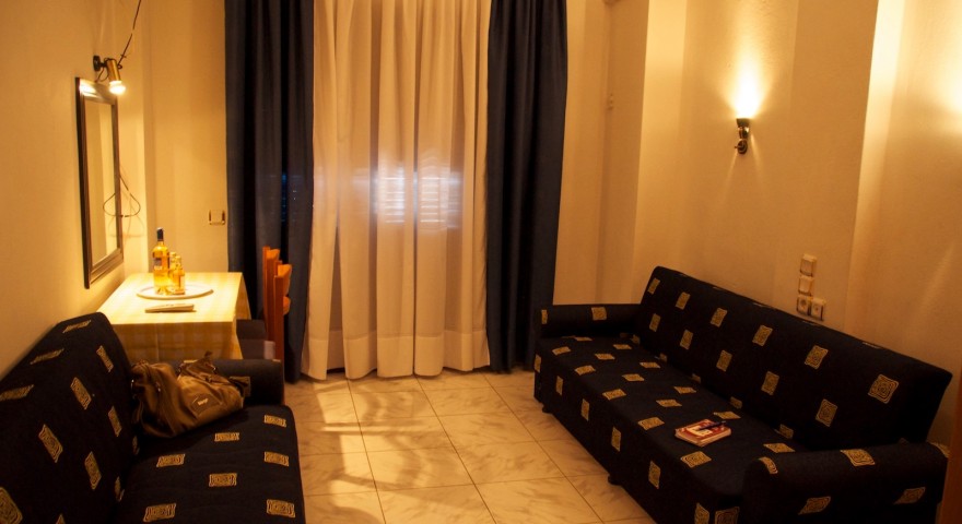 Apartment  14 living room 