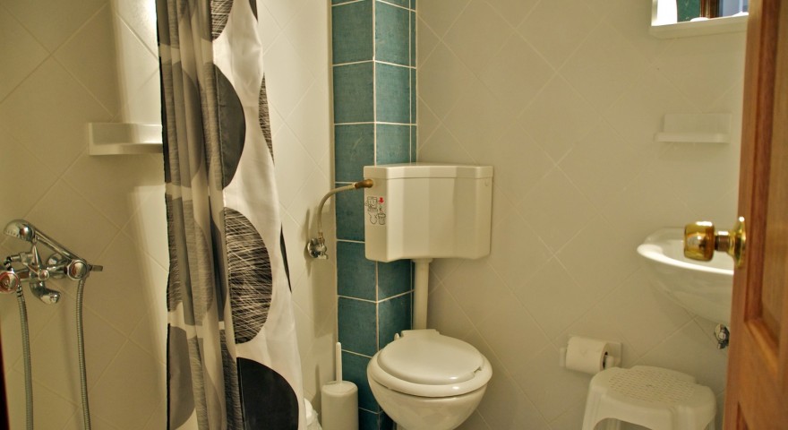 Apartment  32 bathroom 