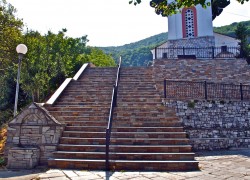 AGIOSDIMITRIOS-POURI